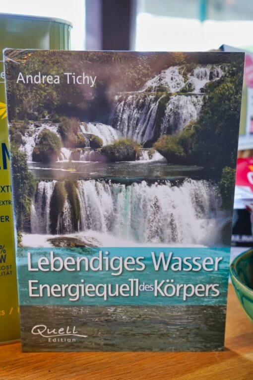 Buch Lebendiges Wasser Cover