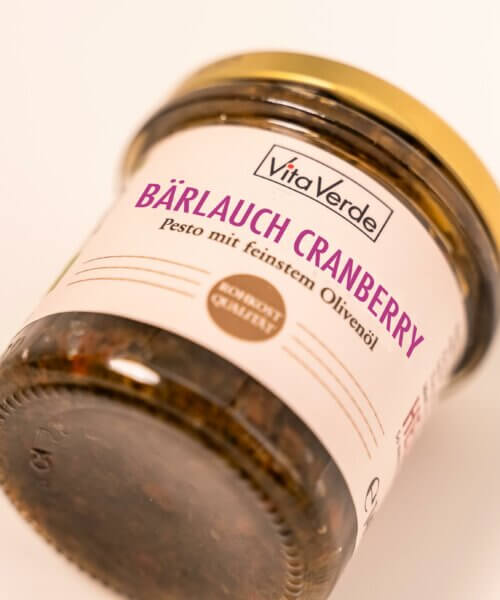 Vita-Verde-Bio-Baerlauch-CRANBERRY-Pesto-Heldenkraut.2