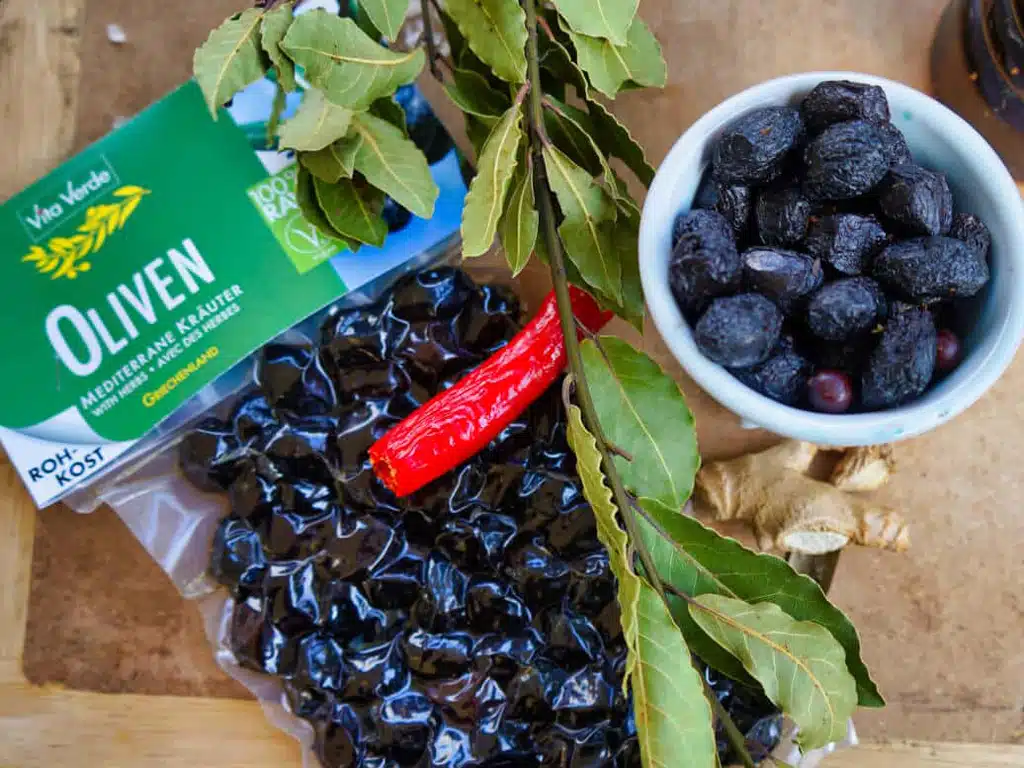 Unsere luftgetrockneten Oliven
