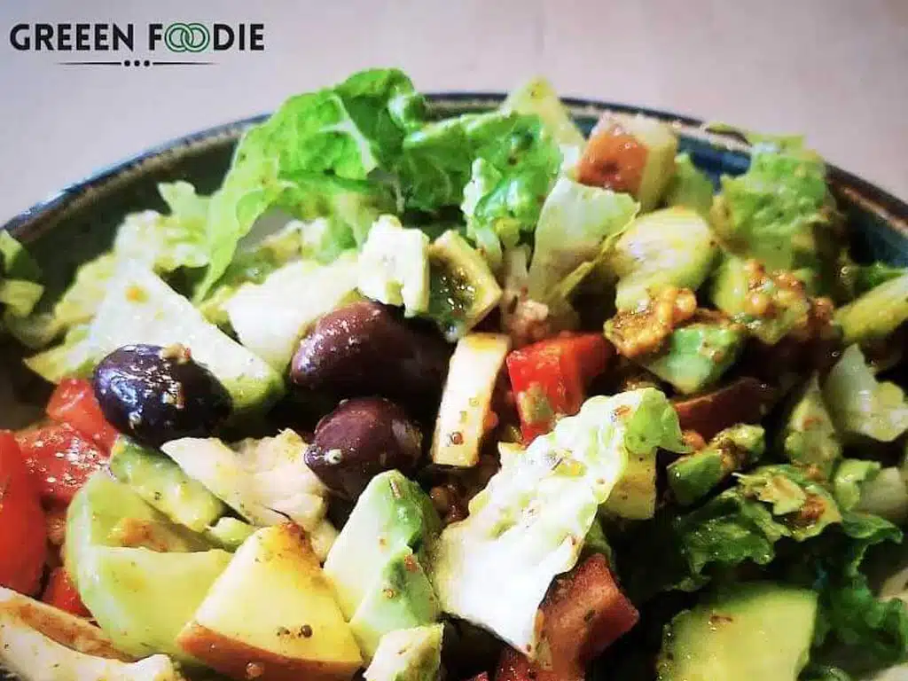 Ballaststoffreicher-Salat-mit-Gemuese